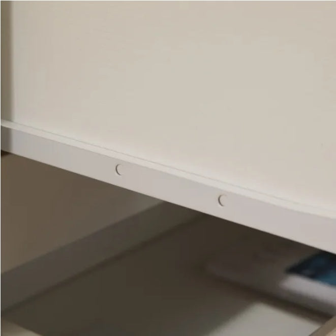 1 Modern Chest Of Drawers With 3 Layers Of White P2 Particleboard And 7 Drawers