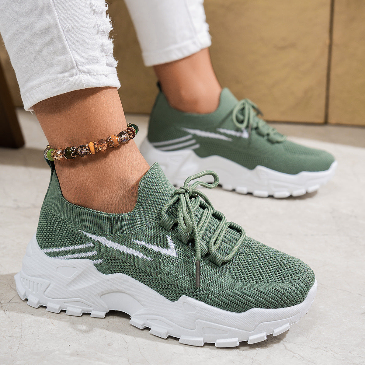 Women's Casual Stylish And Lightweight Soft Bottom Sports Shoes
