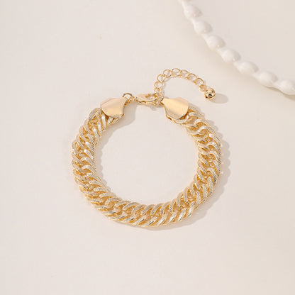 An Elegant And High-end Middle Eastern Ramadan Style Metal Engraved Double Woven Dense Chain For Women's Popular Vacation Style Foot Chain