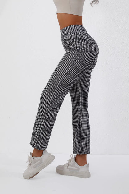 High-Waisted Houndstooth Flare Trousers Sleek Fit, Comfy Stretch, Classy Look